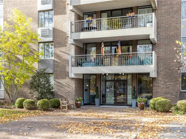 201 Grant St APT 202, Sewickley, PA 15143