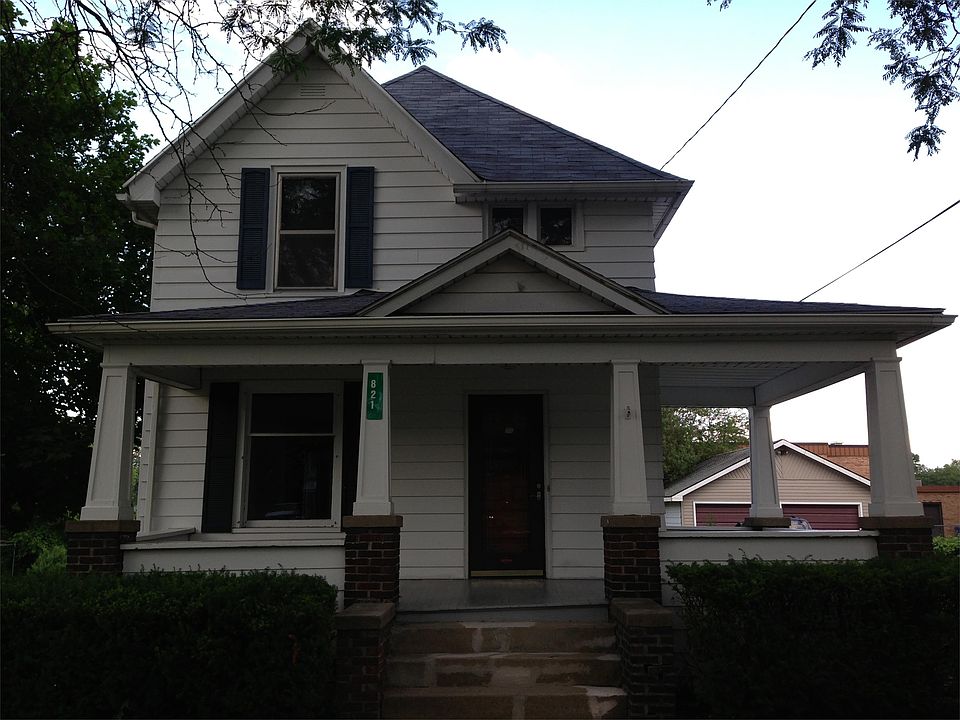 2nd image of 821 Bush St