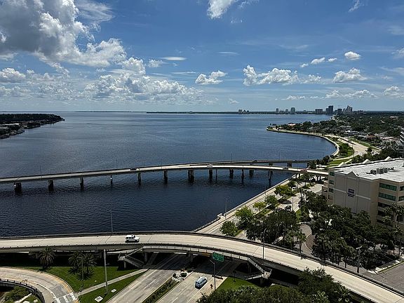 3rd image of 345 Bayshore Blvd APT 1809