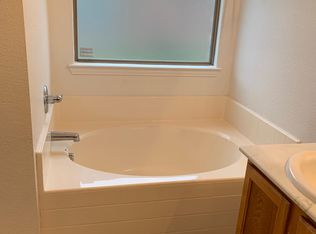 213 Elm Grv, Anna, TX 75409