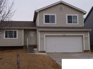 18206 Margo St, Omaha, NE 68136