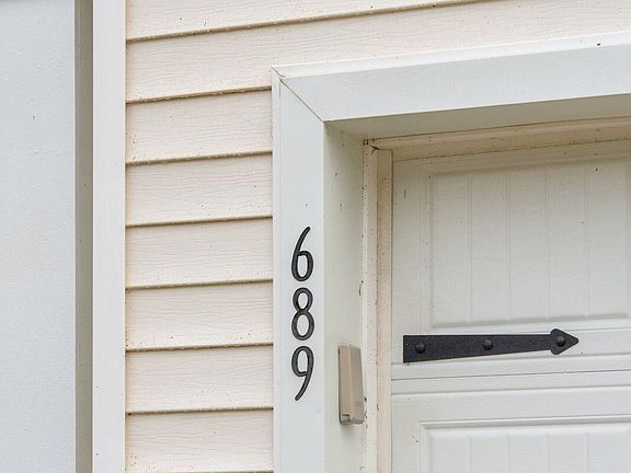5th image of 689 Ladywood Dr