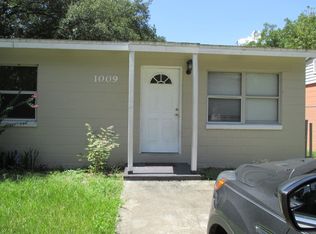 1009 McCormack St, Leesburg, FL 34748