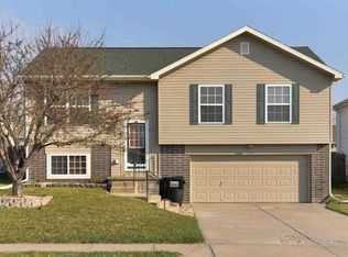 17752 Josephine St, Omaha, NE 68136