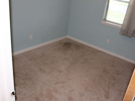 5th image of 1808 S Atlanta Ave