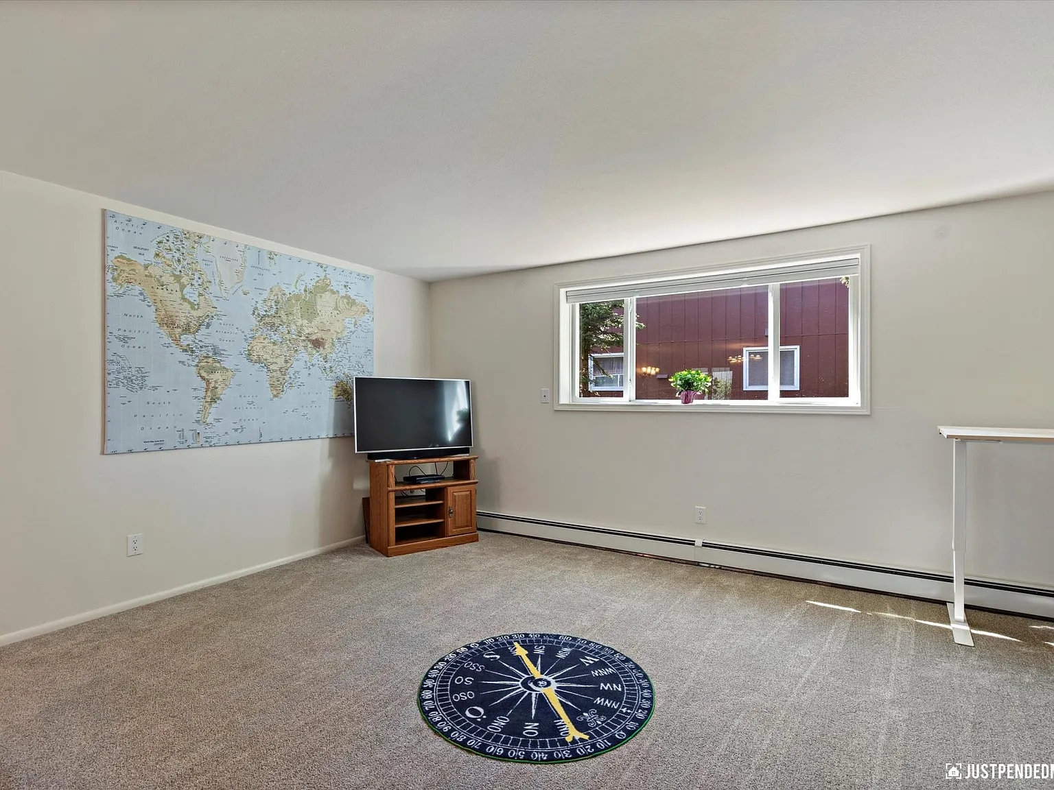 2 bed, 950 sqft, $1,680 — Photo 2