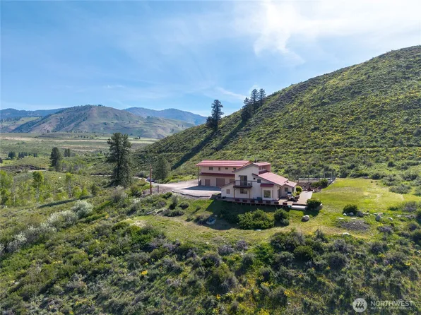 15 Prospect Road, Winthrop, WA 98862