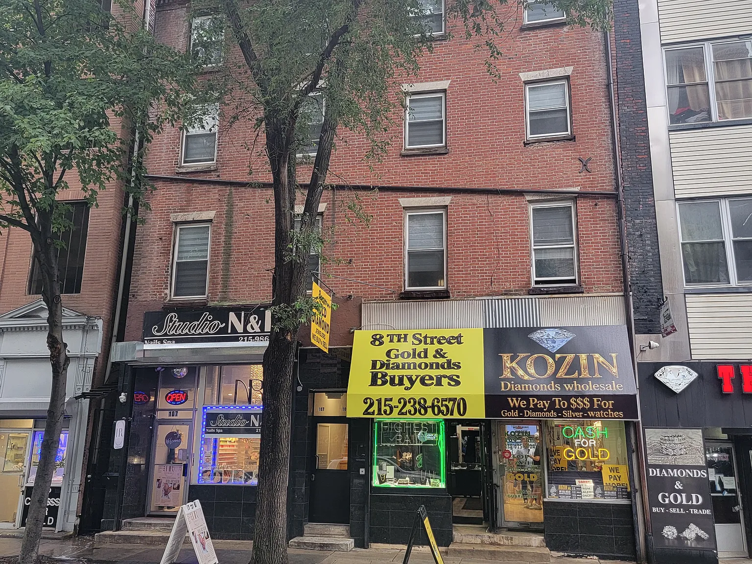 3 bed, 1000 sqft, $2,900 — Photo 3