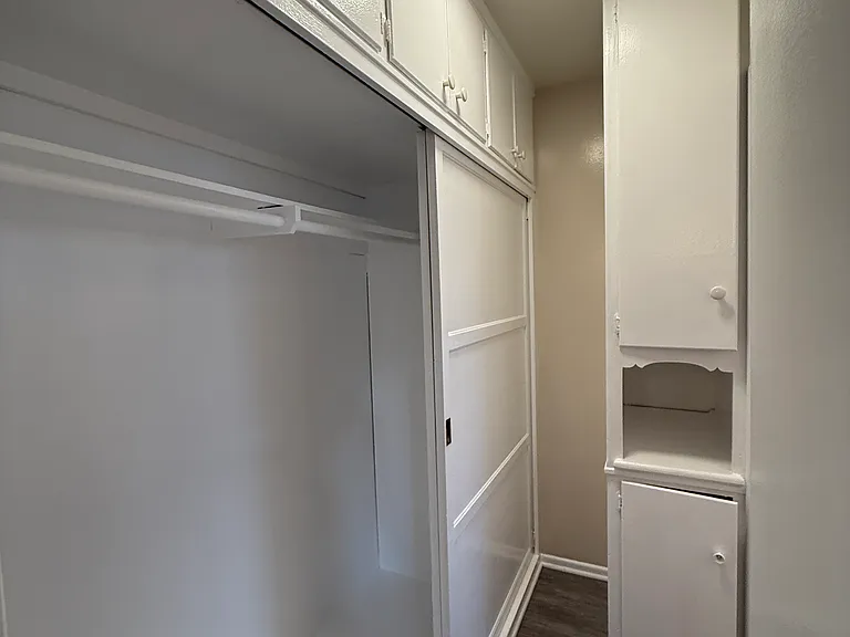 11162 Massachusetts Ave #14 — Photo 9