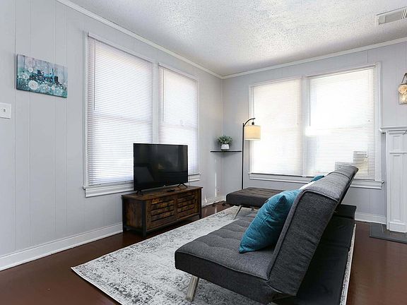 5th image of 434 Buckingham Ave #1
