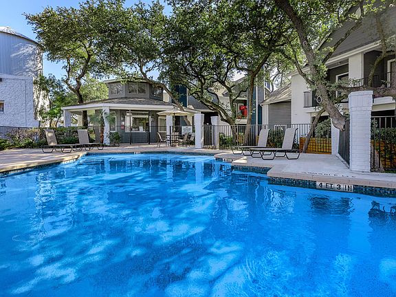 TAKE A DIP IN OUR SHIMMERING SWIMMING POOL