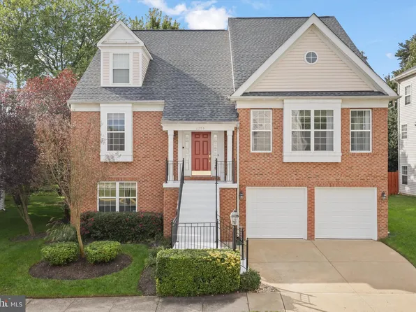 6253 Sibel Pl, Alexandria, VA 22310
