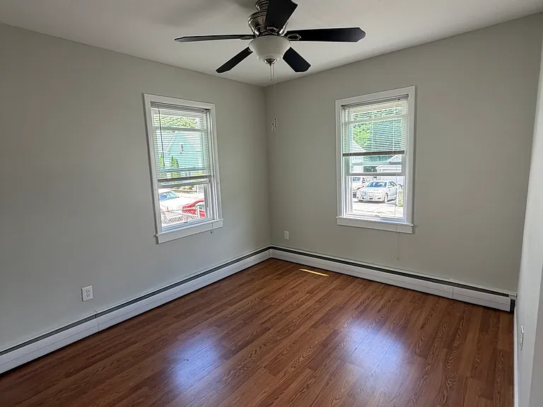 35 Catherine St #1 — Photo 7