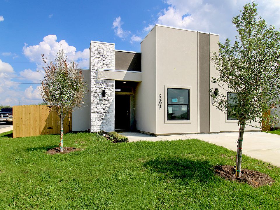 1st image of 5201 Guanabana Dr