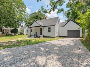 1210 Maryview Ave, Chesapeake, VA 23324