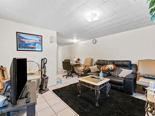 tampa-florida-441523826 picture