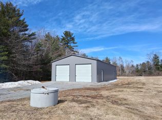 534 E Oxford Rd, Oxford, ME 04270