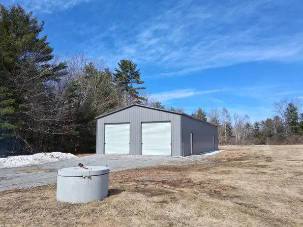 534 E East Oxford Road, Oxford, ME 04270