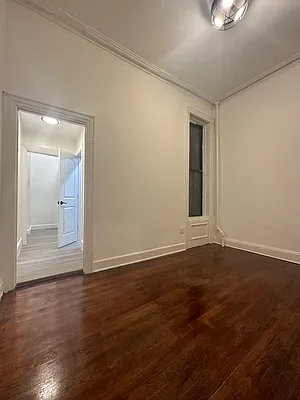Rented by Peter R. Hungerford, LREB | media 10