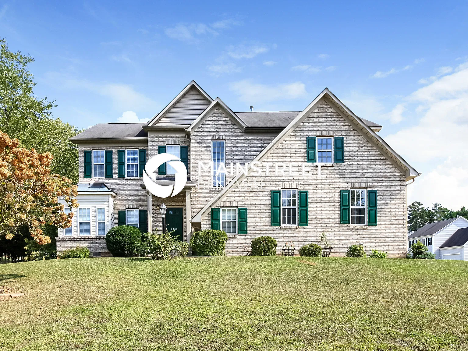 4300 Southern Oak Dr — Photo 1