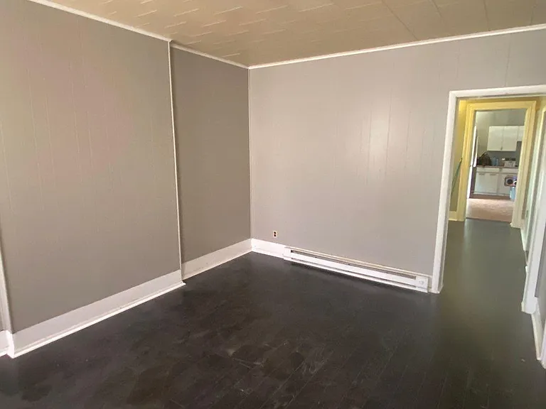 101 N George St #1 — Photo 4