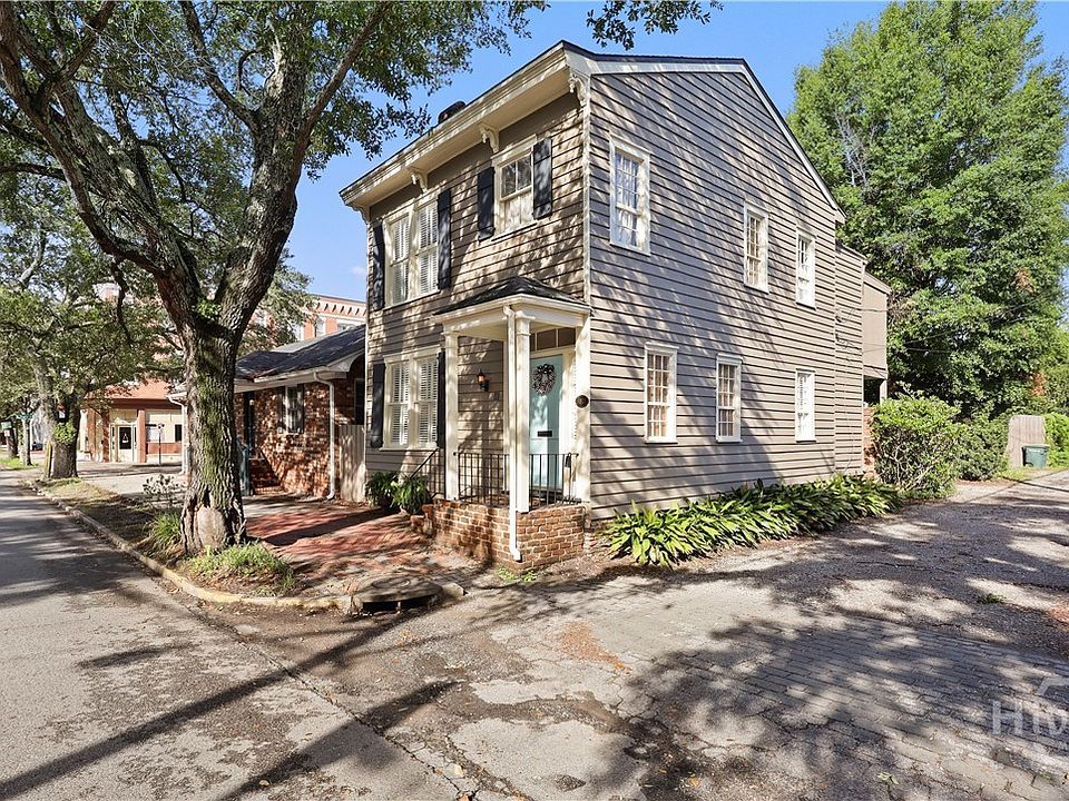 1st image of 111 E Broad Street