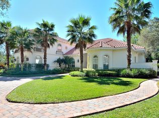902 Palacio De Avila, Tampa, FL 33613