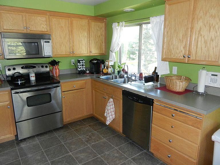 2nd image of 5808 NE 38th St