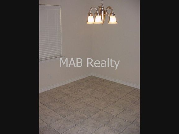 4th image of 6410 Gateridge Cir