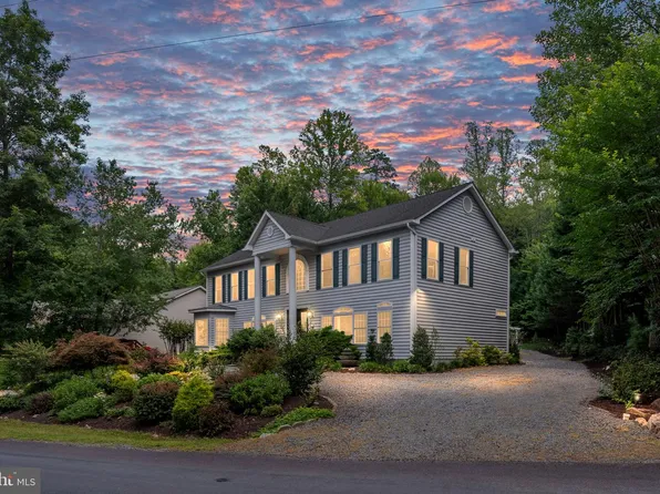 143 Edgemont Cir, Locust Grove, VA 22508