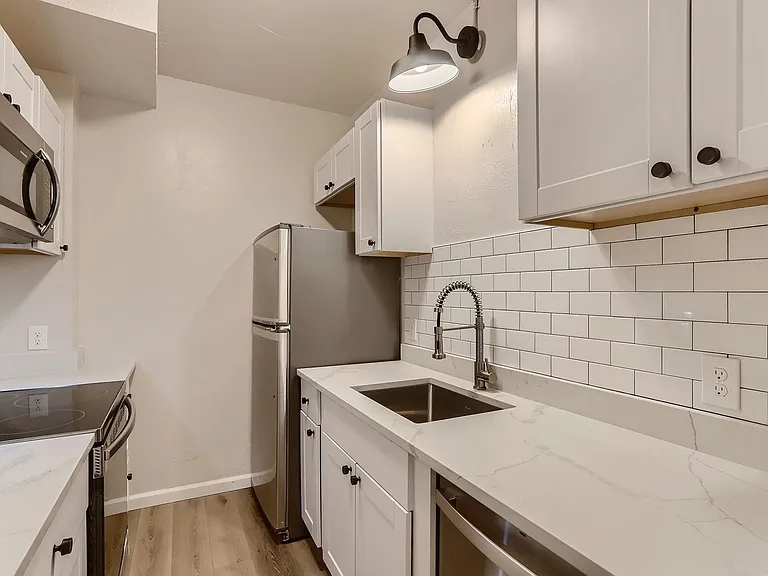 508 Pearl St — Photo 18