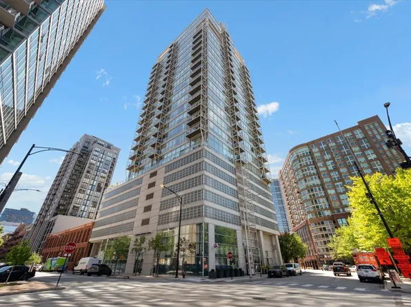 653 N Kingsbury St APT 1103, Chicago, IL 60654