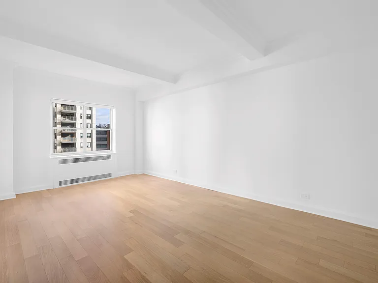 300 E 57th St #15F — Photo 9