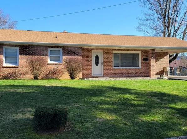 128 Race Blvd, Marion, VA 24354