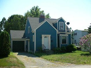 11 Benedict St, Riverside, RI 02915