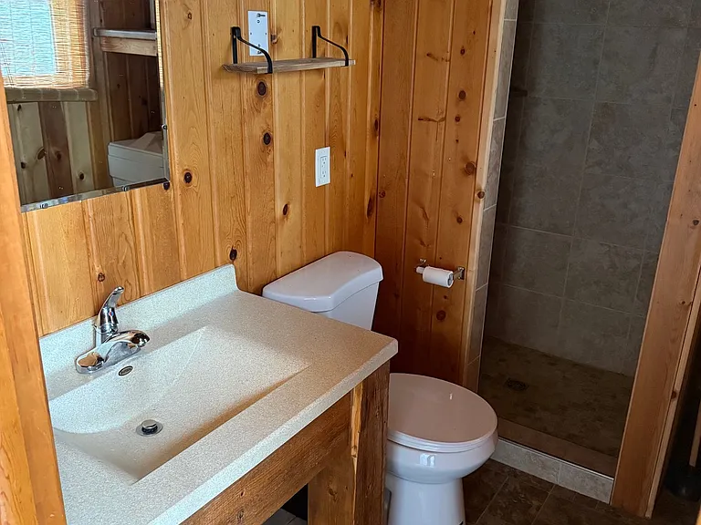 10713 Mitchell Ln — Photo 17