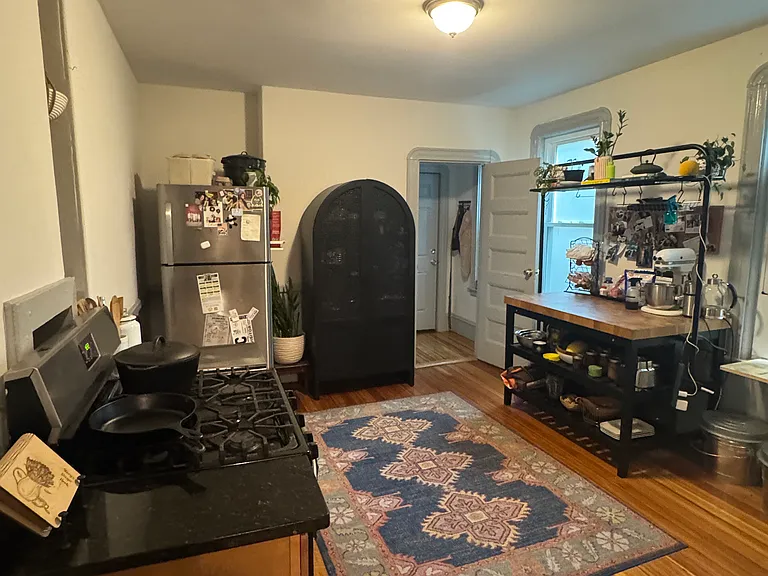 21 Windom St #1 — Photo 5