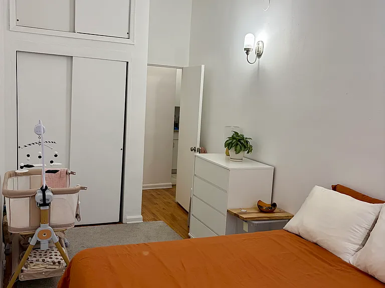 23 W 82nd St #2D — Photo 7