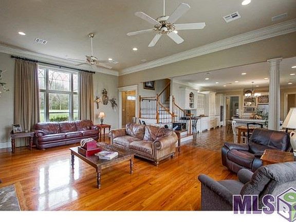 4th image of 23424 Portwood Ln