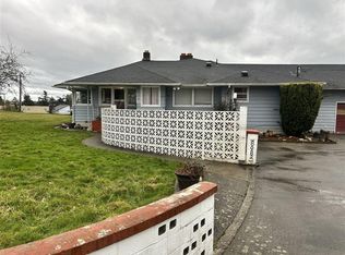8082 Harborview Rd, Blaine, WA 98230