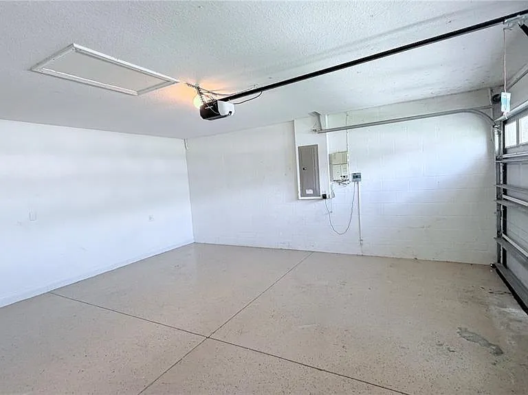 31205 Bridgegate Dr — Photo 26