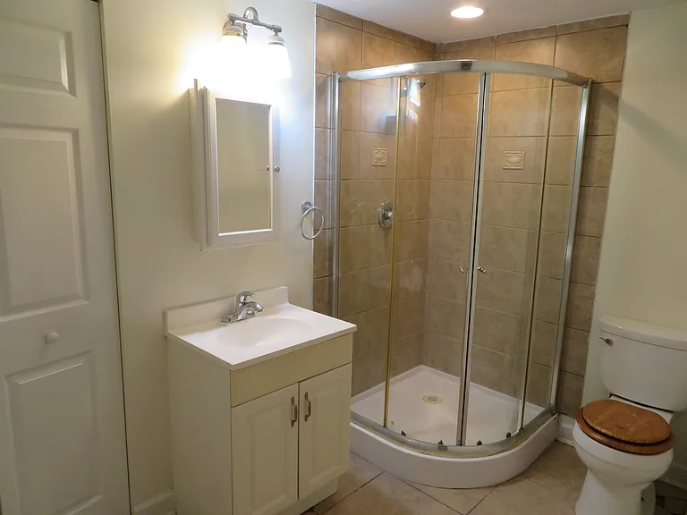 1381 Hazel Nut Ct — Photo 16