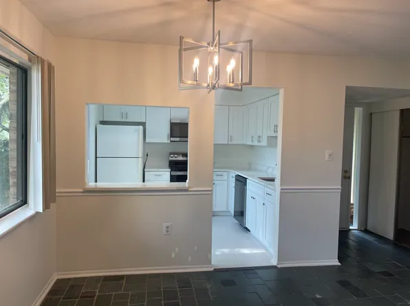 5827 Barnwood Pl Unit 2, Columbia, MD 21044