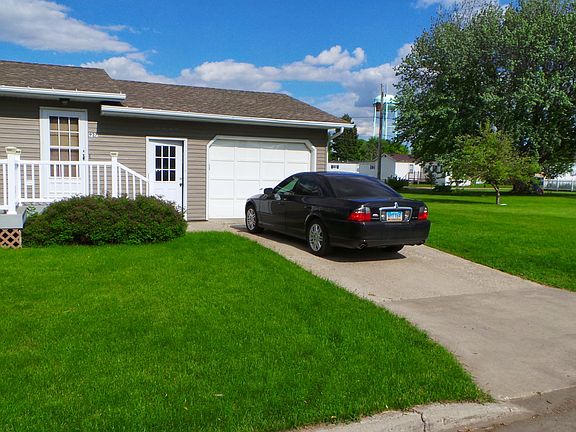 Front plus empty lot