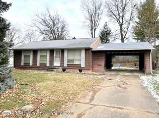 5301 Granger Dr, Lansing, MI 48911
