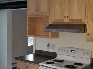 120 Main St, Putney, VT 05346