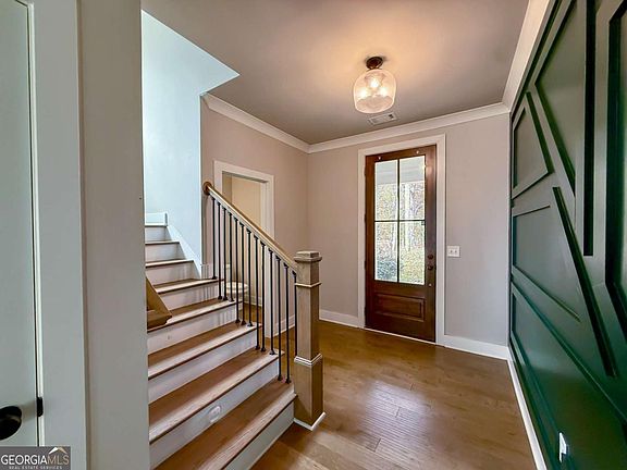 3rd image of 2362 Browns Mill Rd SE