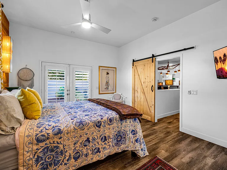 53980 Avenida Mendoza — Photo 17