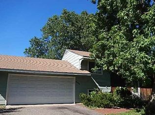 2024 Yellowstone Trl, Minneapolis, MN 55444