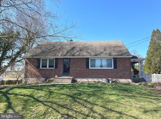 325 Galen Hall Rd, Reinholds, PA 17569